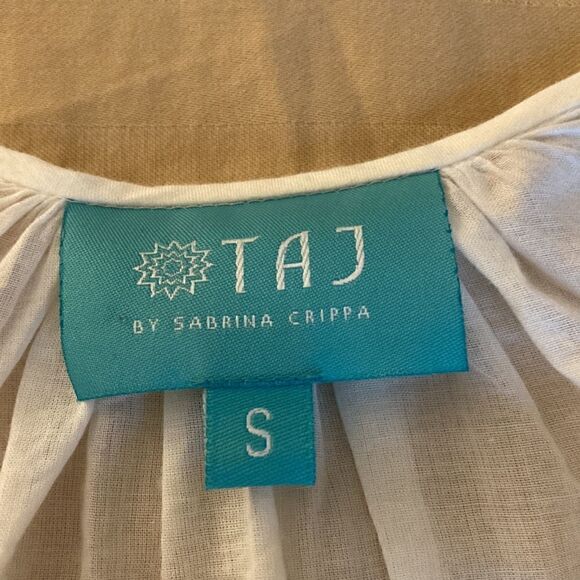 Taj By Sabrina Crippa Coverup Dress in White Cotton with Orange Embroidery. - Picture 8 of 8